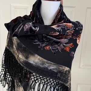 Elegant Black Floral Velvet Silk Shawl
